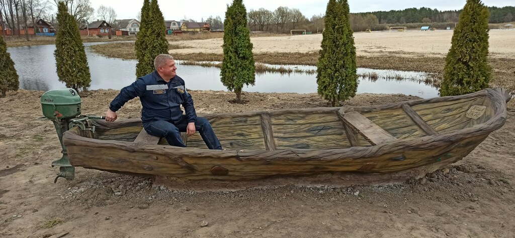  К 150-летию ОСВОДа добрушские спасатели на водах сделали такую малую архитектурную форм